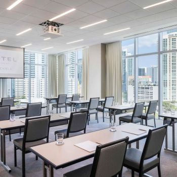 Hotel Novotel Miami Brickell image