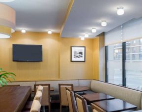Hampton Inn Manhattan - Seaport, New York