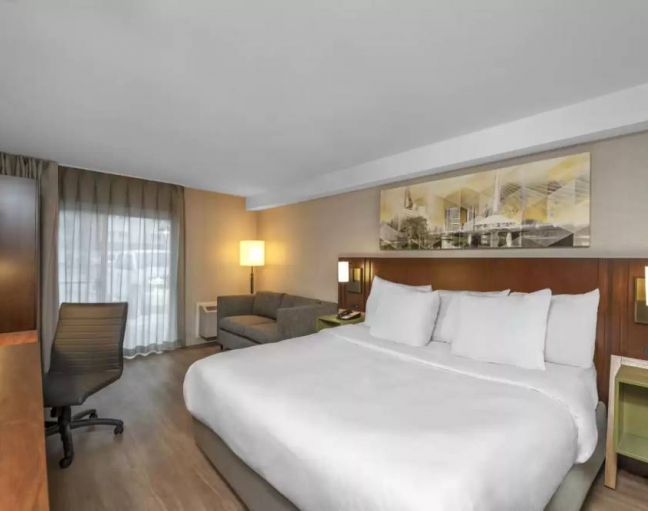Comfort Inn Brossard