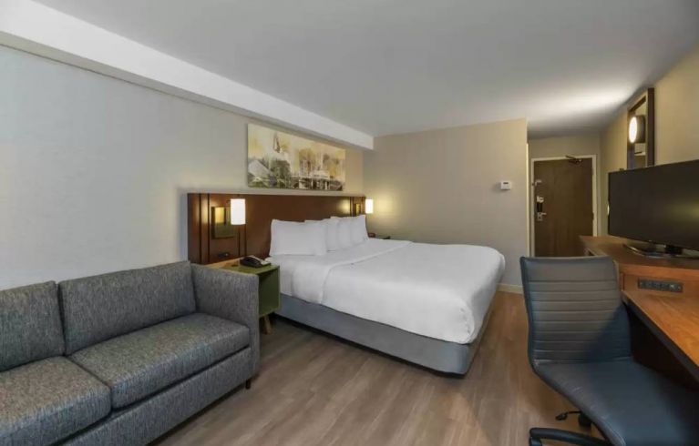 Comfort Inn Brossard, Brossard