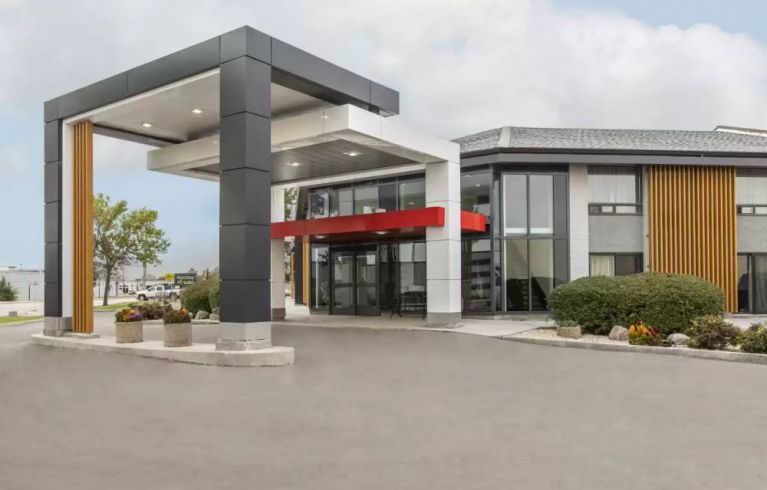 Comfort Inn Brossard, Brossard