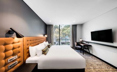 Hotel Vibe Hotel North Sydney image