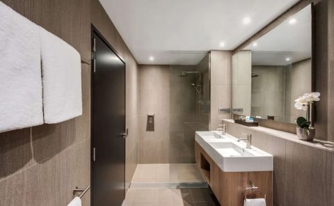 Hotel Vibe Hotel North Sydney image