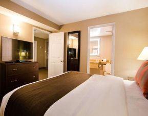 Delux king bed with TV at Best Western Plus Ottawa/Kanata Hotel & Conf.