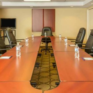 Professional meeting room at Comfort Inn Ottawa West.