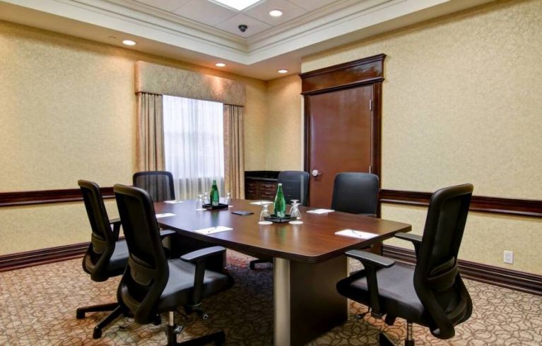 Homewood Suites Burlington, Burlington