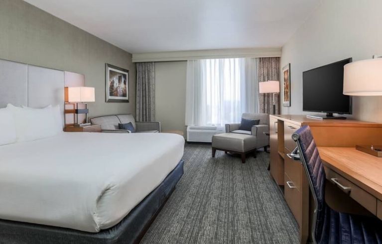 DoubleTree Atlanta Airport, Atlanta