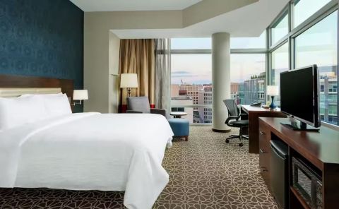 Hotel Hilton Garden Inn Washington DC / Georgetown Area image
