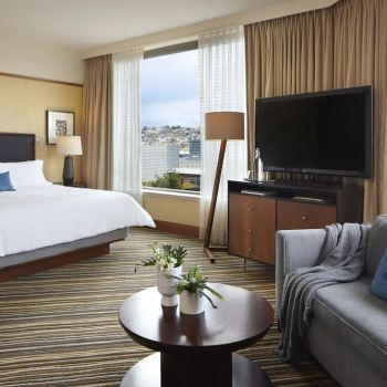 Hotel Pan Pacific Seattle image