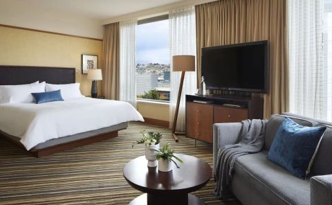 Hotel Pan Pacific Seattle image
