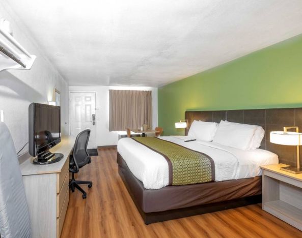 Day use room at American Inn Carlisle.