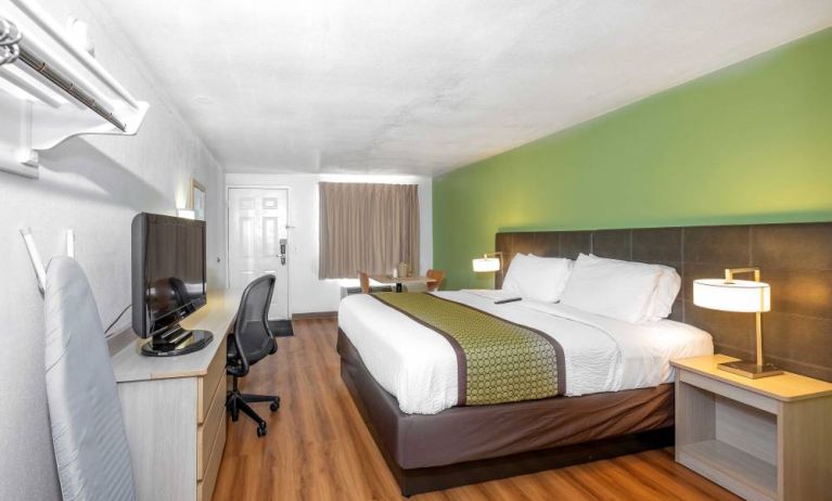 Day use room at American Inn Carlisle.