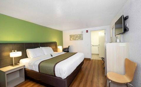 Hotel American Inn Carlisle image