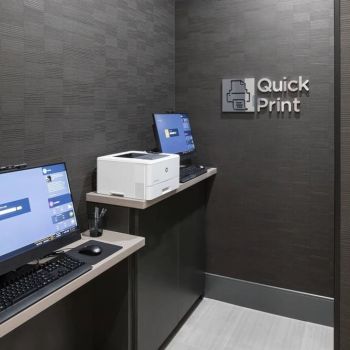Hotel Courtyard By Marriott Houston Heights/I-10 image