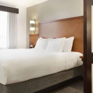 Day use room with natural light at Hyatt Place Portland Airport At Cascade Station.