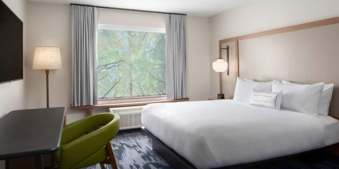 Hotel Fairfield Inn & Suites By Marriott Kenosha Pleasant Prairie image