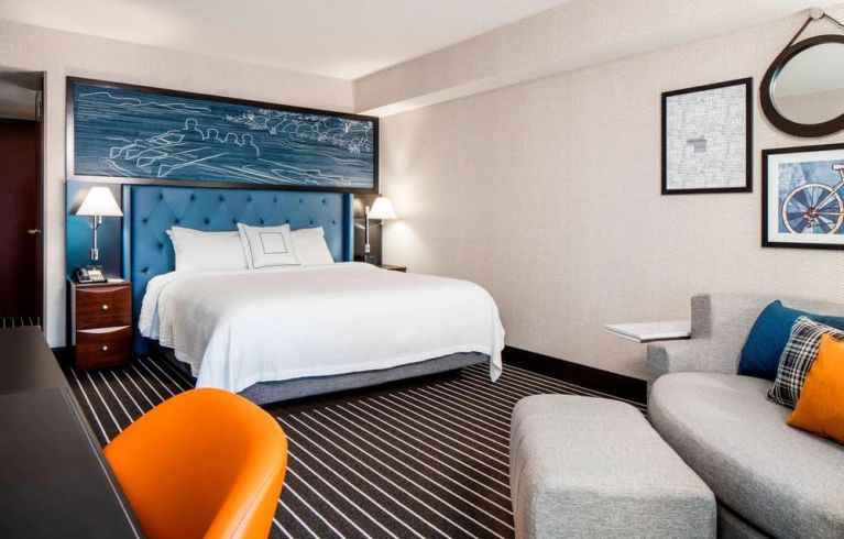 Courtyard By Marriott Boston Brookline, Brookline