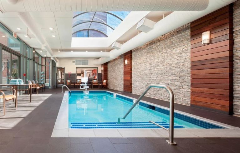 Courtyard By Marriott Boston Brookline, Brookline