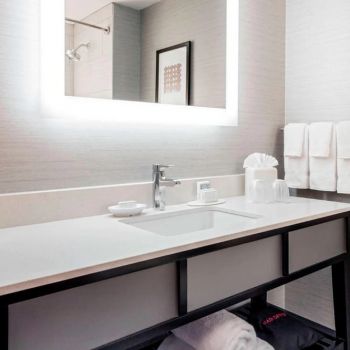 Hotel Courtyard By Marriott Boston Brookline image