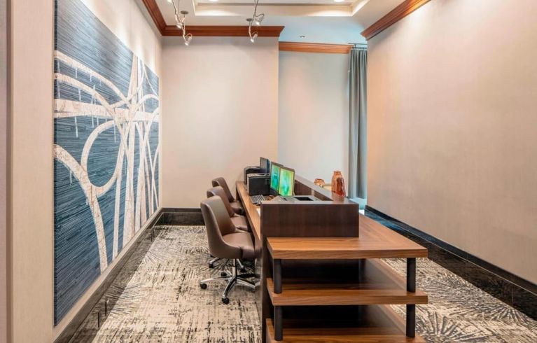 Courtyard By Marriott Boston Brookline, Brookline
