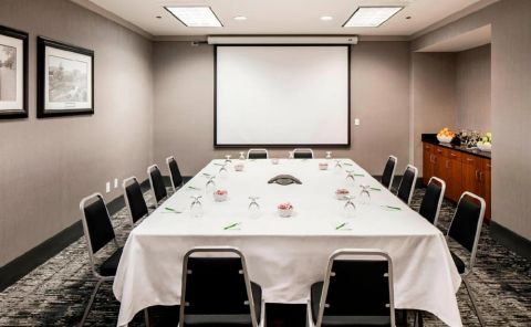 Hotel Courtyard By Marriott Boston Brookline image