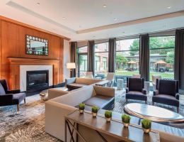 Courtyard By Marriott Boston Brookline, Brookline