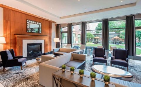 Hotel Courtyard By Marriott Boston Brookline image