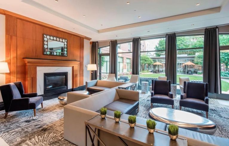 Courtyard By Marriott Boston Brookline, Brookline