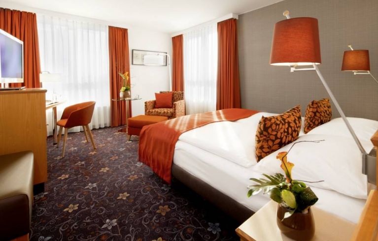 Mövenpick Hotel Nuremberg Airport, Nürnberg