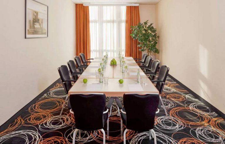 Mövenpick Hotel Nuremberg Airport, Nürnberg