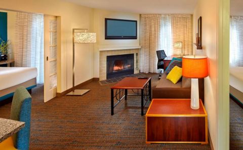 Hotel Residence Inn Boston Tewksbury image