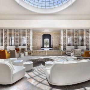 Lady Stern Hotel