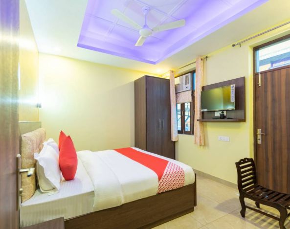 Airport Hotel Redstone, Mahipalpur