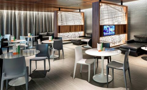 Hotel Courtyard By Marriott Long Island City/New York Manhattan View image