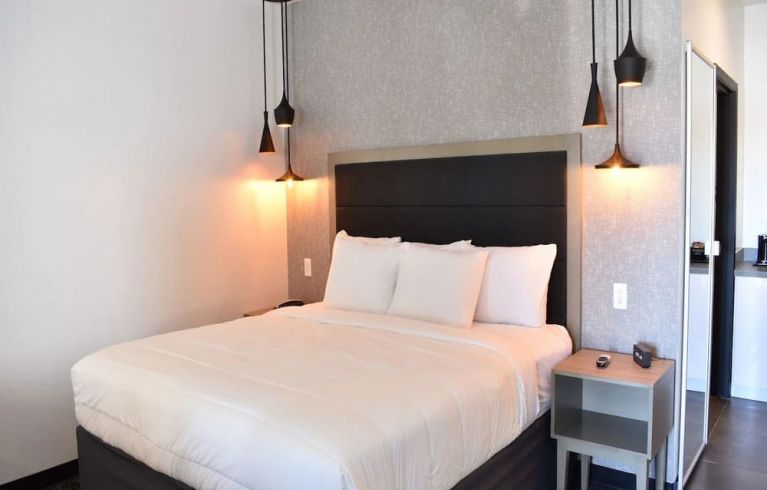 Hotel Bella, Houston