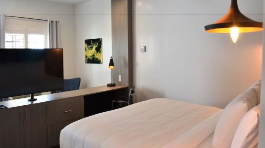 Hotel Bella, Houston