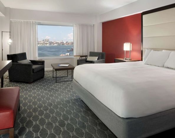 Hyatt Regency Boston Harbor - Logan Airport