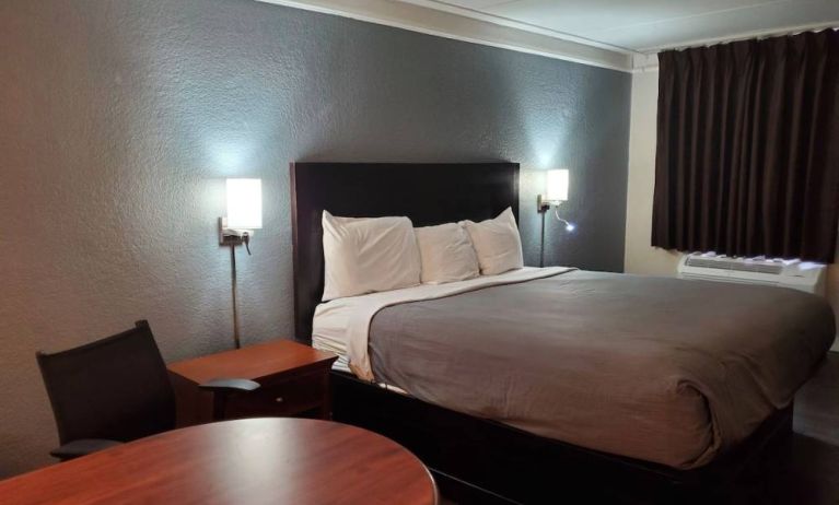 Day use room at Relax Inn.