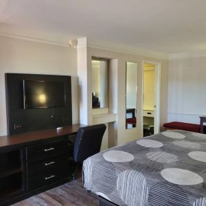 Day use room at Relax Inn.