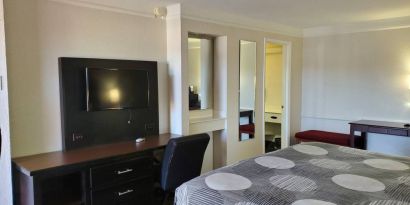 Day use room at Relax Inn.