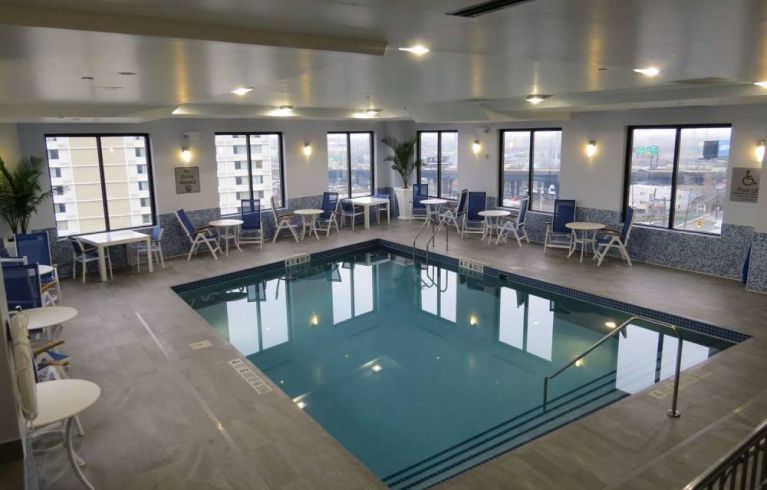 Best Western Premier NYC Gateway, North Bergen