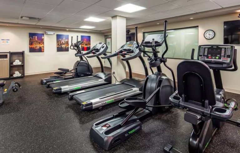 Best Western Premier NYC Gateway, North Bergen