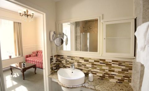 Hotel Parc Suites Hotel image