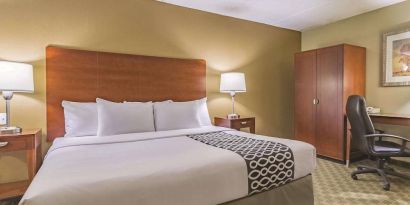 Day use room with work desk at La Quinta Inn & Suites Cleveland Airport West.