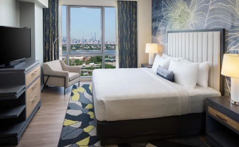 Hotel Hotel Indigo Flushing image