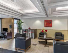 Quality Hotel & Suites Montreal East, Anjou