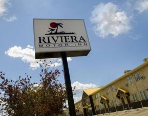 Riviera Motor Inn, Saskatoon