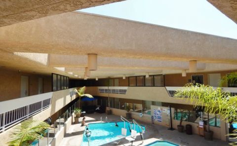Hotel The Pacific Inn image