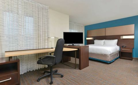 Hotel Residence Inn Des Moines Downtown image