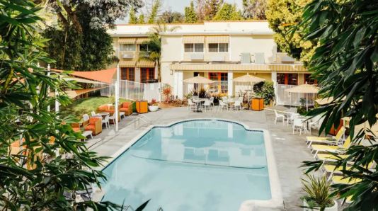Wild Palms Hotel, Sunnyvale